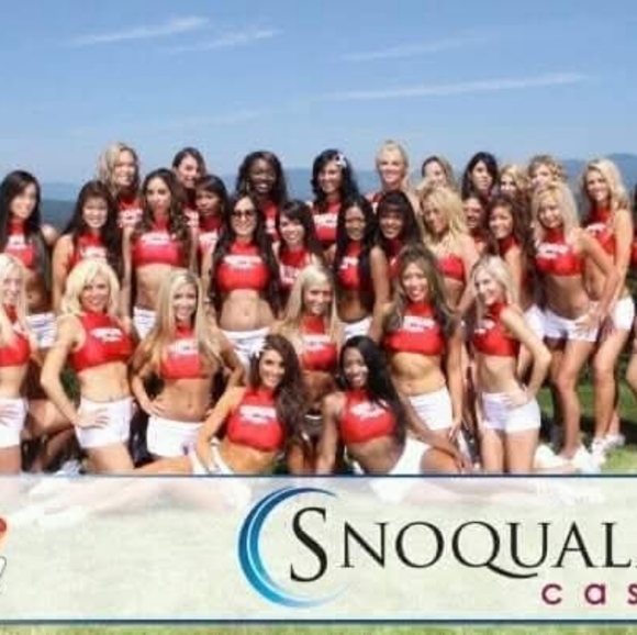 Hawaiian Tropic Promo Model Sweatshirt. OFFICIAL - Picture 3 of 12